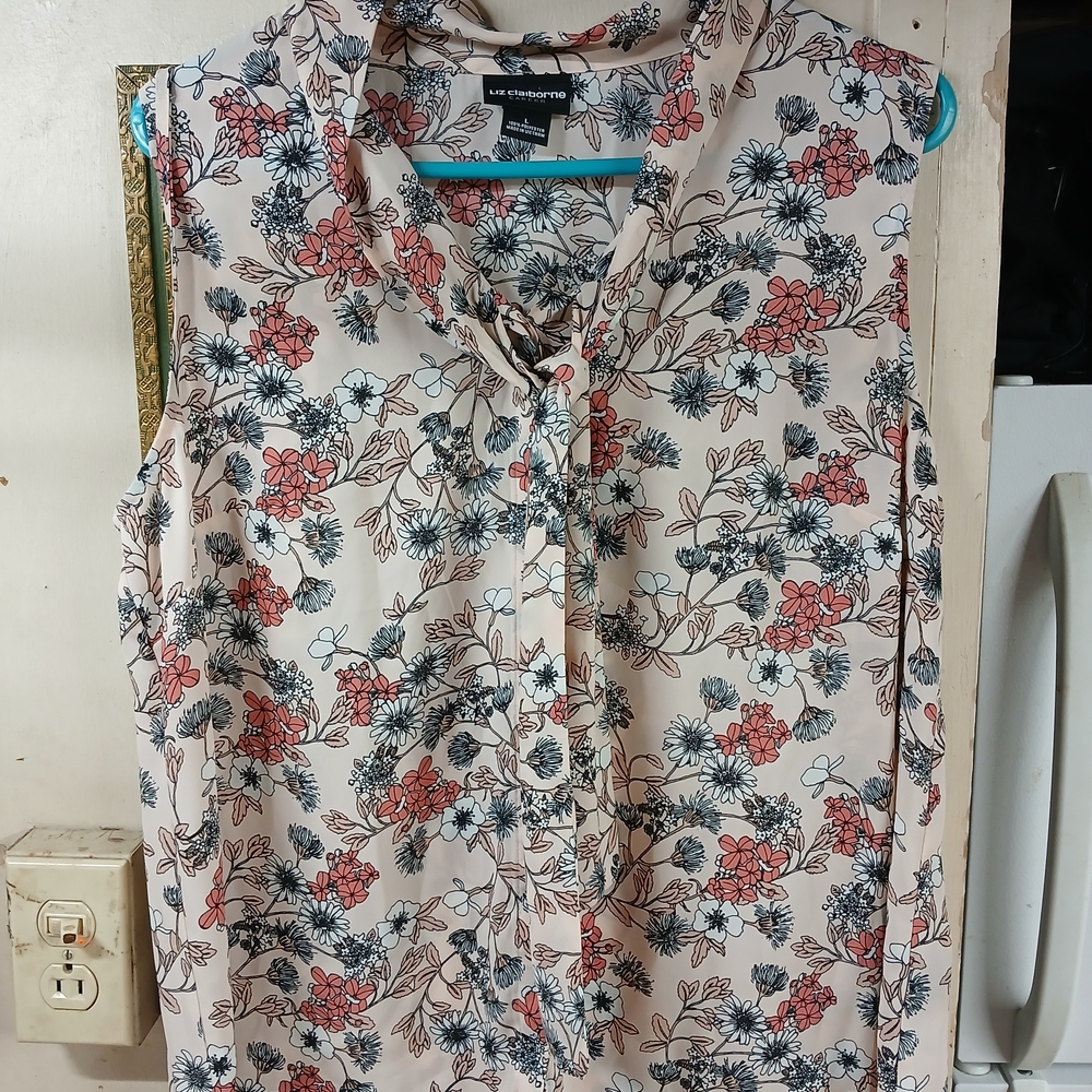 Liz Claiborne Sleeveless Floral Blouse - Cream and Pink